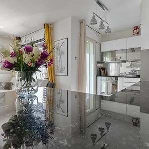 https://appartement-glamour.fr-paris.fr